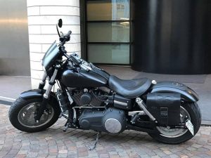 Sacoche Myleatherbikes Harley Dyna Fat bob_04